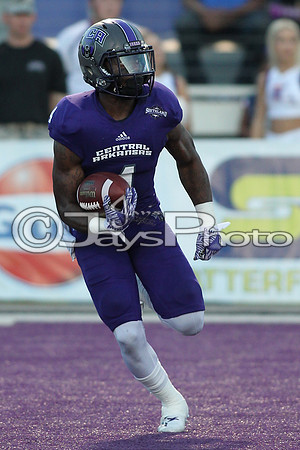 Northwestern State @ UCA 9-17-16_JWM_0609