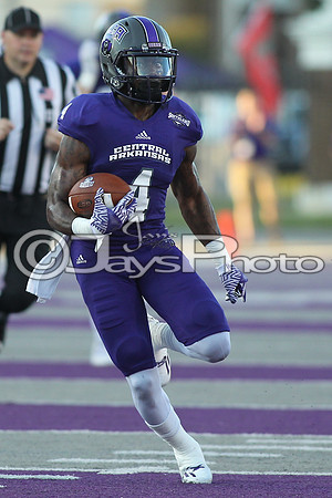 Northwestern State @ UCA 9-17-16_JWM_0439