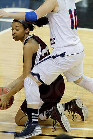 Florida Atlantic vs. UL-Monroe Women's JWM0065 (©Justin Manning)