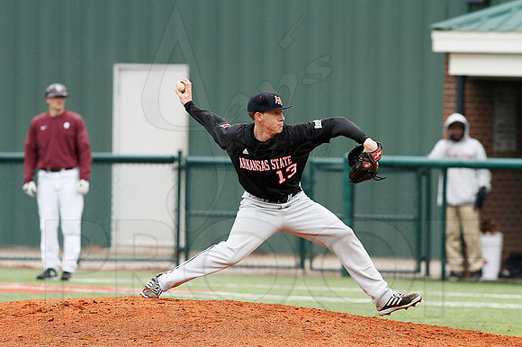 ASU @ UALR baseball 3-17-13 (© Justin Manning) JWM0359