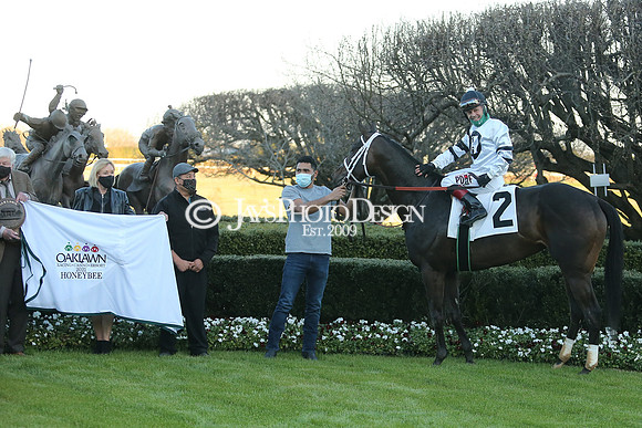 z210306_Honeybee Stakes_Manning_0897