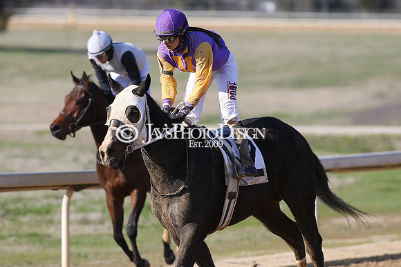z210306_Honeybee Stakes_Manning_0946