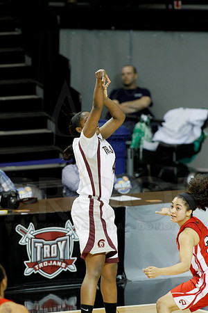 Western Kentucky vs. UALR Women's 3-10-13 JWM0173 (©Justin Manning)