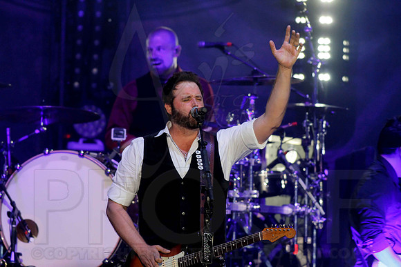 Justin Moore Concert 4-25-2014 (© Justin Manning) JWM_0232