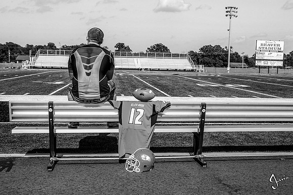 Aaron Weatherford & Zane Rogers Senior Pictures 8-2-16_JWM_0035