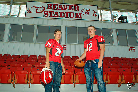 Aaron Weatherford & Zane Rogers Senior Pictures 8-2-16_JWM_0042