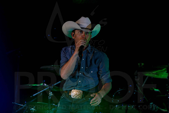 Justin Moore Concert 4-25-2014 (© Justin Manning) JWM_0427