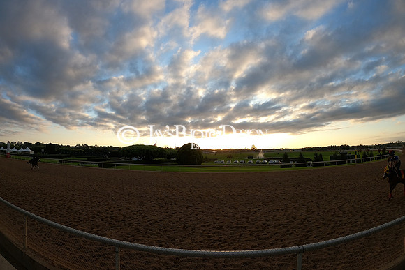 z240330_ArkansasDerbyDay_JWM_0234