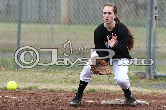 Bauxite vs. Brookland softball 3-28-2015 (©Justin Manning) JWM_0104