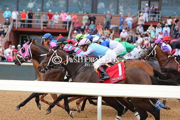 z240330_ArkansasDerbyDay_JWM_0585