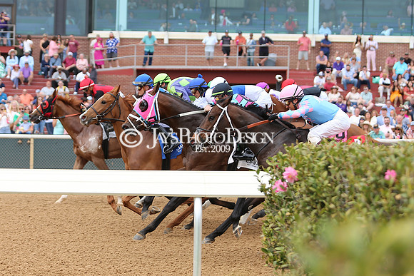 z240330_ArkansasDerbyDay_JWM_0582