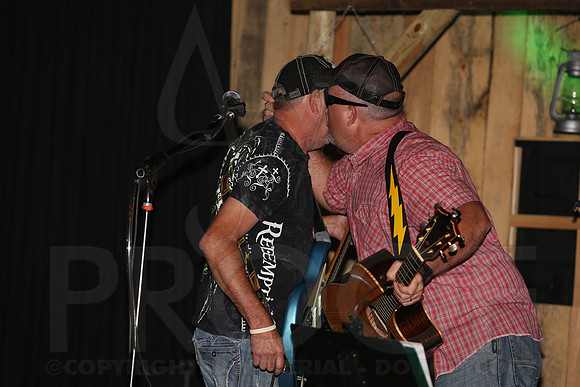 Midnight Hurricanes (Boogies Bar & Grill) 9-13-2014 (©Justin Manning) JWM_094