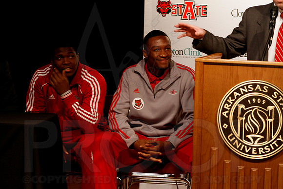 ASU Coach Press Conference 12-12-120144