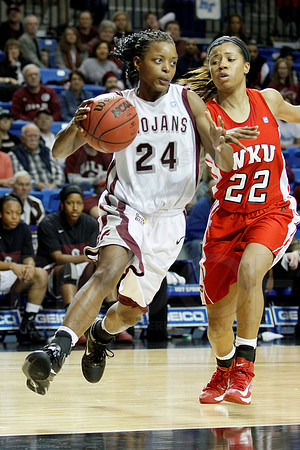 Western Kentucky vs. UALR Women's 3-10-13 JWM0084 (©Justin Manning)