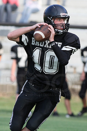 Bauxite Black-Gray games 4th, 5th, 6th, Junior high, Senior high scrimmage 8-22-13 (© Justin Manning) JWM0093