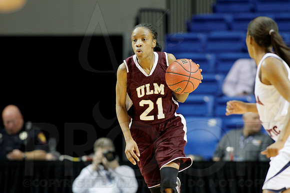 Florida Atlantic vs. UL-Monroe Women's JWM0138 (©Justin Manning)