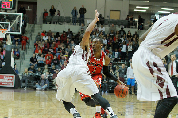 Arkansas State @ UALR Men's Basketball 3-1-2014 (© Justin Manning) JWM_0543