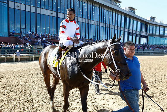 z240413_Count Fleet Sprint Handicap_JWM___0121