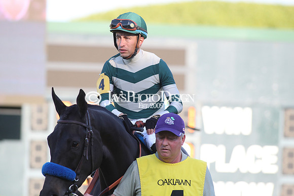 z240413_Apple Blossom Handicap_JWM_0839