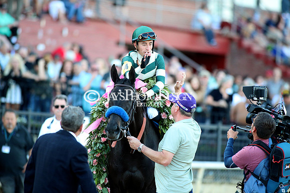 z240413_Apple Blossom Handicap_JWM_1159