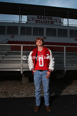 Gage Chaney (Senior Photos) 4-14-24_JWM_0019