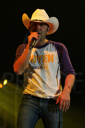 Justin Moore concert 8-15-16_JWM_1134