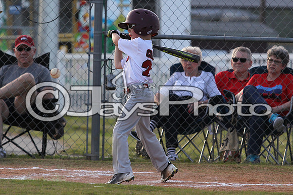 Bomb Squad vs. Cardinals 6-7 year old (Pitching Machine) 5-5-2015 (©Justin Manning) JWM_0058