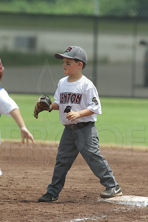Benton vs. Sylvan Hills 5-6 year old All Stars 7-11-2014 (©Justin Manning) JWM_088