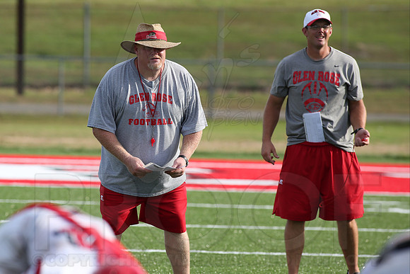 Glen Rose Football Practice 9-2-2014 (©Justin Manning) JWM_255