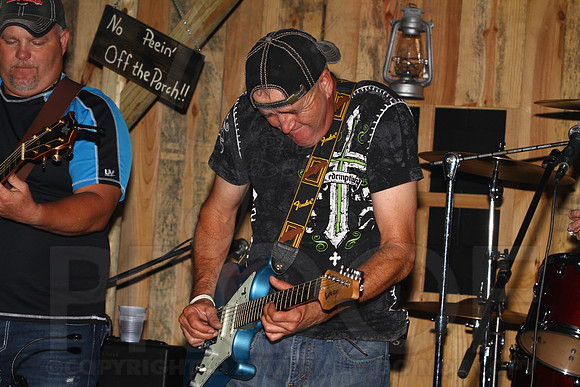 Midnight Hurricanes (Boogies) 8-3-2014 (©Justin Manning) JWM_298