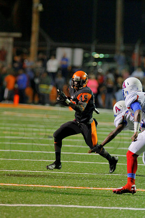 Arkadelphia @ Malvern 11-2-12 (Justin Manning)0121