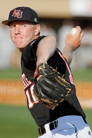 ULM @ Arkansas State baseball 4-19-2014 (© Justin Manning) JWM_0021