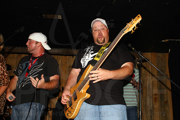 Midnight Hurricanes (Boogies) 8-2-2014 (©Justin Manning) JWM_252