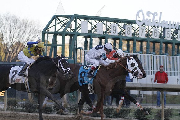 Oaklawn 1-21-13 (Smarty Jones Stakes) (Justin Manning)0001-26