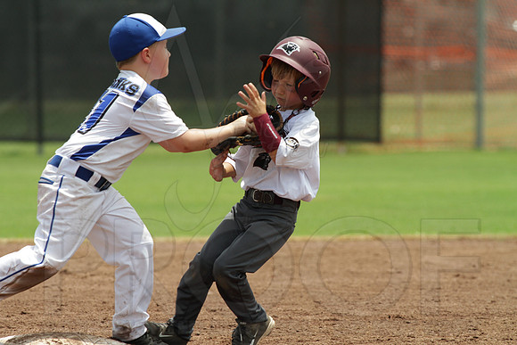 Benton vs. Sylvan Hills 5-6 year old All Stars 7-11-2014 (©Justin Manning) JWM_215