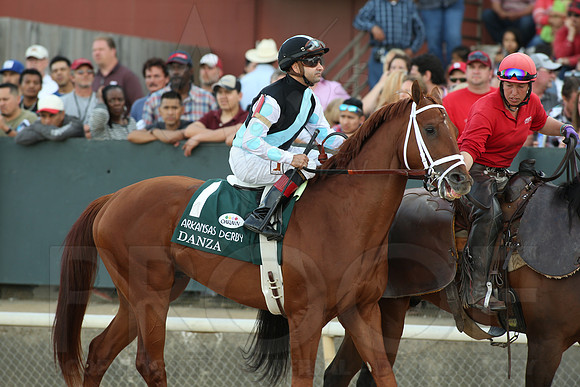 Arkansas Derby 4-12-2014 (© Justin Manning) JWM_1028