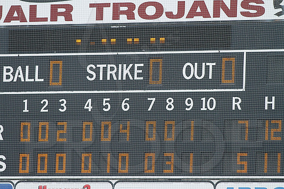 ASU @ UALR baseball 3-17-13 (© Justin Manning) JWM0529