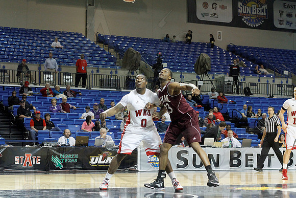 WKU vs. UL-Monroe Men's JWM0228 (©Justin Manning)