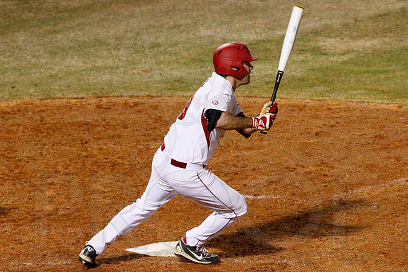 Miss Valley State @ Arkansas Baseball 3-27-13 (© Justin Manning) JWM0450