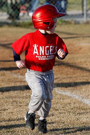 T-ball Angel's & Rangers 3-26-13 (© Justin Manning) JWM0041