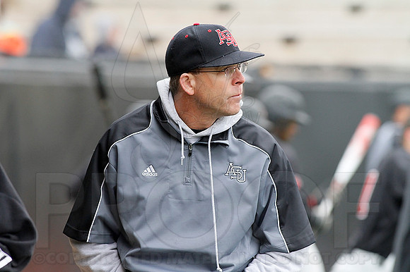 ASU @ UALR baseball 3-17-13 (© Justin Manning) JWM0463