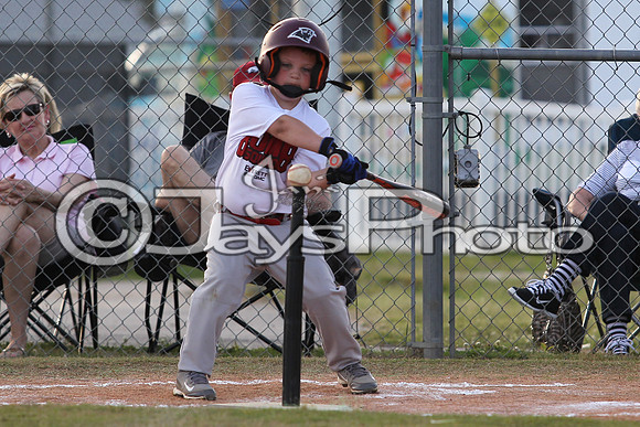 Bomb Squad vs. Cardinals 6-7 year old (Pitching Machine) 5-5-2015 (©Justin Manning) JWM_0114