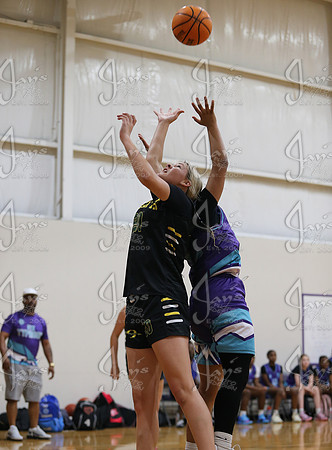 Evolution vs. EXT Typhoon (AAU High School Girls Basketball) 4-26-25_JWM_0136