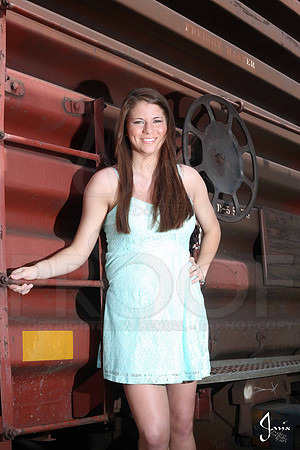 Collin & Makayla Senior pics 4-14-13 (© Justin Manning) JWM0243