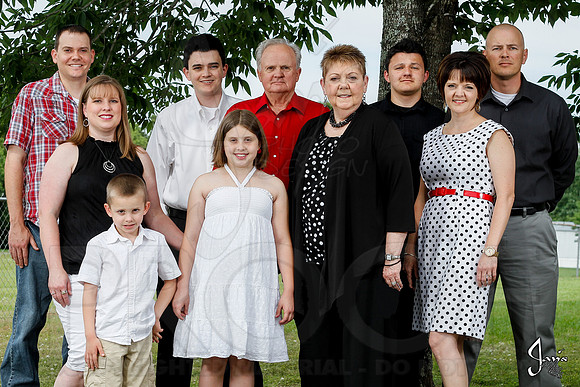 Woods Family-Senior photos 5-23-13 (© Justin Manning) JWM0002
