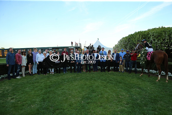 z220402_ArkansasDerbyday_Manning_JWM_2398