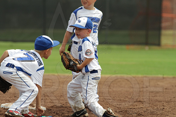Benton vs. Sylvan Hills 5-6 year old All Stars 7-11-2014 (©Justin Manning) JWM_144