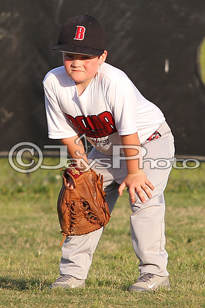 Bomb Squad vs. Cardinals 6-7 year old (Pitching Machine) 5-5-2015 (©Justin Manning) JWM_0223