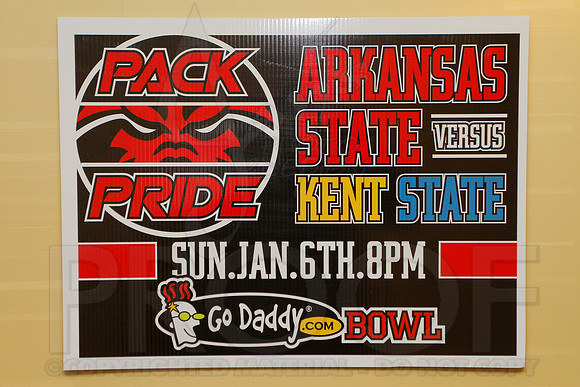 Go Daddy Bowl Brunch 1-2-12 (Justin Manning)0001
