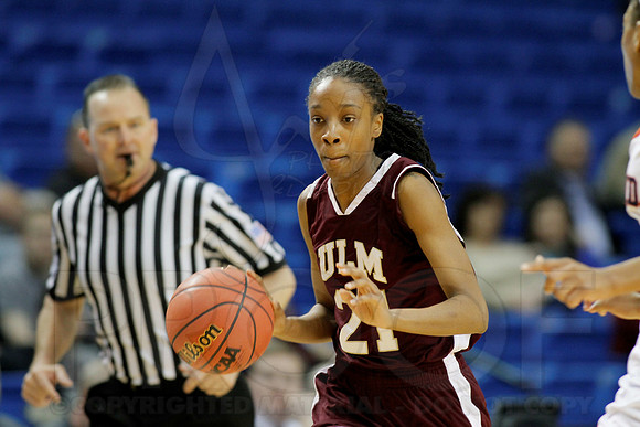 Florida Atlantic vs. UL-Monroe Women's JWM0157 (©Justin Manning)